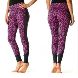 LULULEMON WONDER UNDER DROP IT LIKE HOT TIGHT CHERRY CHEETAH ULTRA VIOLET NAVY 6